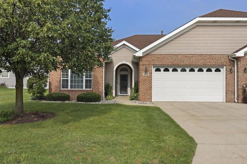 20-a-9000 226th Court, Salem Lakes, WI, 53168 | Card Image