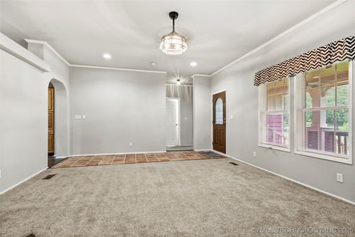 20016 W Cedar Ln, Sapulpa, OK, 74066-1606 | Card Image