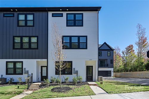 8735 Nolley Ct, Charlotte, NC, 28270-1660 | Card Image