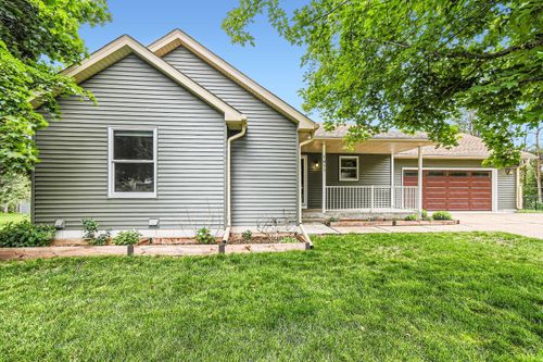 1877 Quasar Ave S, Lake Saint Croix Beach, MN, 55043-9430 | Card Image