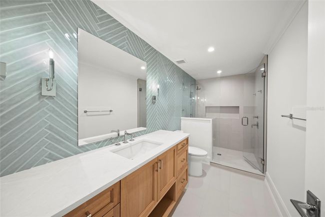 619 Key Royale Dr, House other with 5 bedrooms, 8 bathrooms and null parking in HOLMES BEACH FL | Image 23