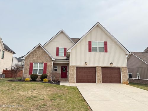 2007 Logan Dr, Maryville, TN, 37803-6261 | Card Image
