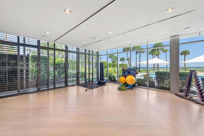 UNIT-1002S - 360 Ocean Dr, Condo with 4 bedrooms, 6 bathrooms and null parking in Key Biscayne FL | Image 62
