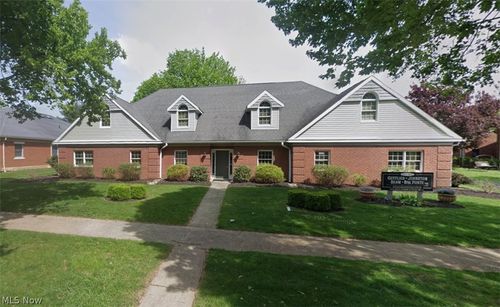 240 S 4th St, Coshocton, OH, 43812-2019 | Card Image