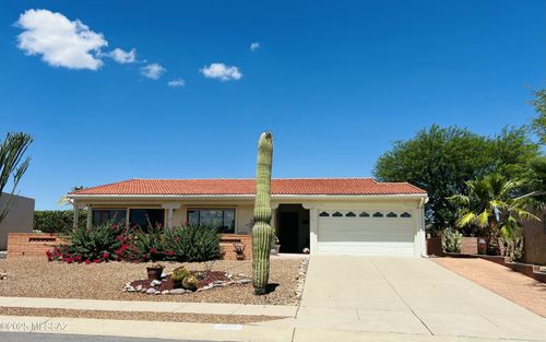 2052 S Santa Carla Dr, Green Valley, AZ, 85614-1412 | Card Image