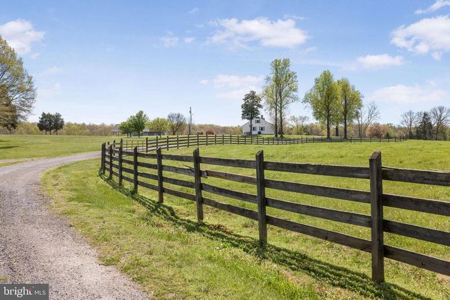 8371 Langhorne Rd, Home with 3 bedrooms, 3 bathrooms and null parking in Scottsville VA | Image 7