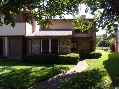 2001 Warnford Place, Arlington, TX, 76015 | Card Image