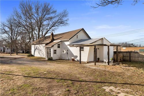 510 N Colorado St, Nevada, MO, 64772-2545 | Card Image