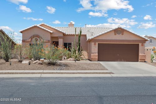 7122 W Deserama Dr, Tucson, AZ, 85743-1205 | Card Image
