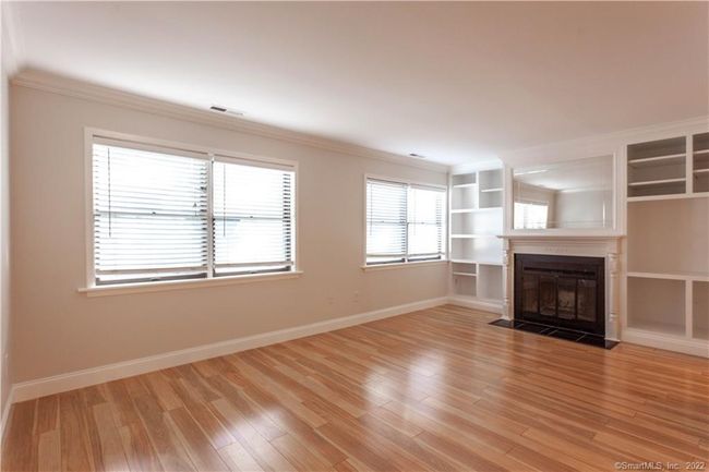 APT-9 - 11 Tuttle St, Condo with 3 bedrooms, 2 bathrooms and 1 parking in Stamford CT | Image 8