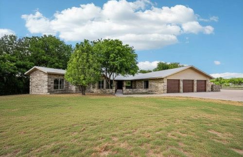 9600 Park Dr, Fort Worth, TX, 76179-5221 | Card Image