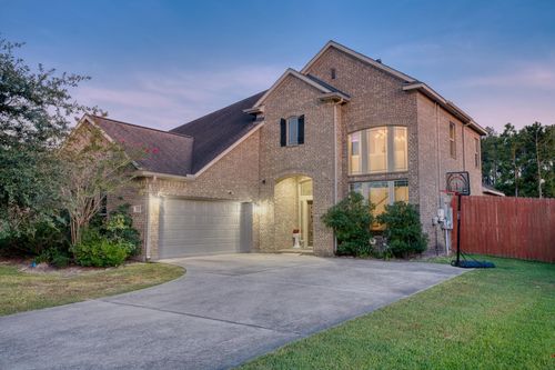 113 King Palms Way, Lumberton, TX, 77657-8970 | Card Image