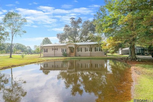 9550 Comite Dr, Baker, LA, 70714-6903 | Card Image