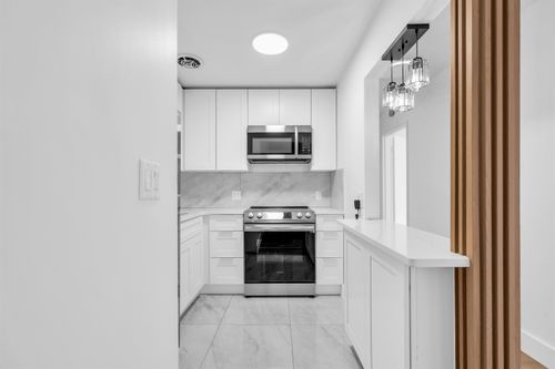 202-1901 Kennedy Blvd, North Bergen, NJ, 07047-6316 | Card Image