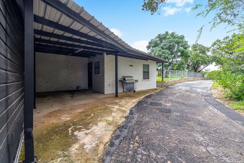 21875 Scenic Loop Rd, San Antonio, TX, 78255-2167 | Card Image