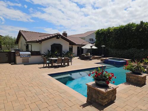 1524 Santa Elena Ct, Solana Beach, CA, 92075-1613 | Card Image