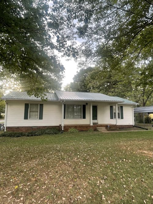 601 Herb Dr, Lawrenceburg, TN, 38464-2962 | Card Image