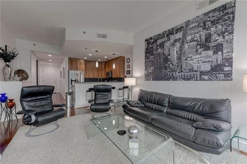905-1080 Peachtree St Ne, Atlanta, GA, 30309-6806 | Card Image