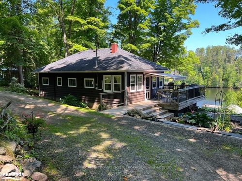 1010 Grace River Rd, Wilberforce, ON, K0L3C0 | Card Image