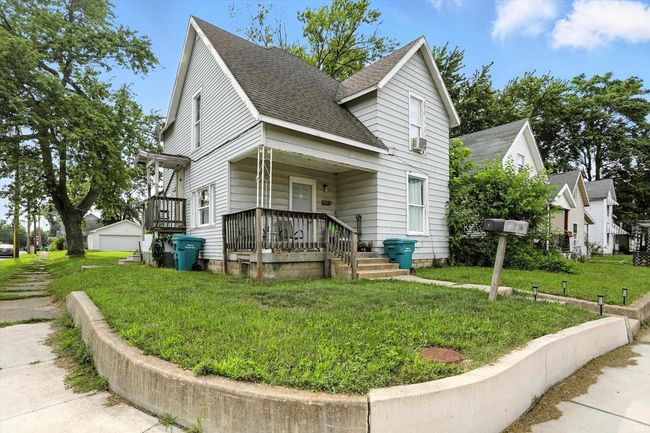 1129 - 1127-1129 S 18 Th St, House other with 4 bedrooms, 2 bathrooms and null parking in New Castle IN | Image 4