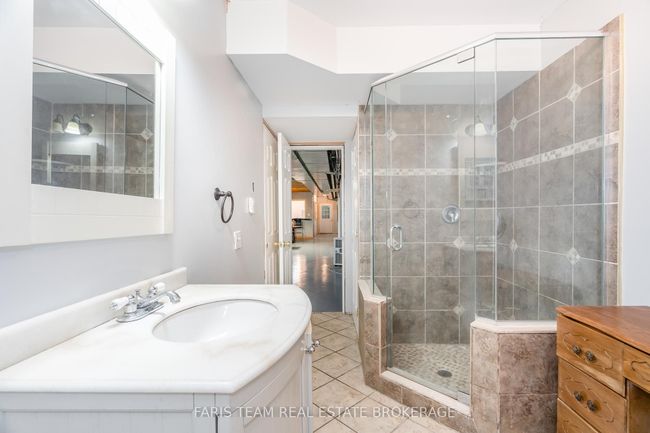 697 Lafontaine Rd E, House other with 6 bedrooms, 4 bathrooms and 15 parking in Tiny ON | Image 30