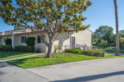 2237 Vista Huerta, Newport Beach, CA, 92660-4038 | Card Image