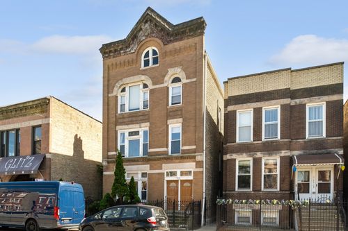 apt-3s-2515 W Augusta Blvd, CHICAGO, IL, 60622-4562 | Card Image