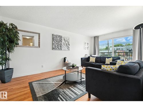 202-10149 83 Ave Nw, Edmonton, AB, T6E2C5 | Card Image