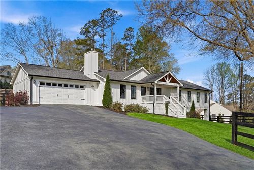 13420 Providence Rd, Milton, GA, 30009-3261 | Card Image