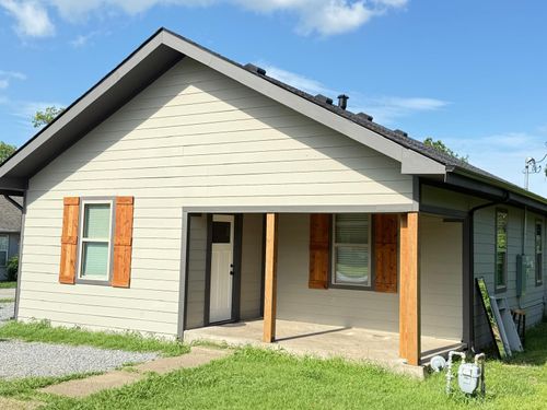 706 N Main St, Ector, TX, 75439-2024 | Card Image