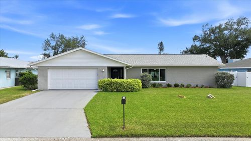 2205 71st St W, BRADENTON, FL, 34209-5451 | Card Image