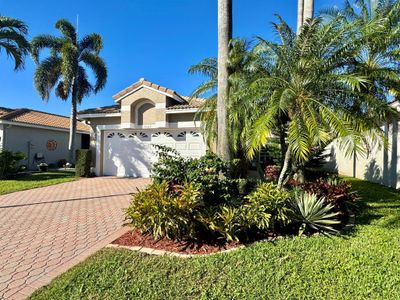 7687 Cherry Blossom Street, House other with 2 bedrooms, 2 bathrooms and null parking in Boynton Beach FL | Image 1