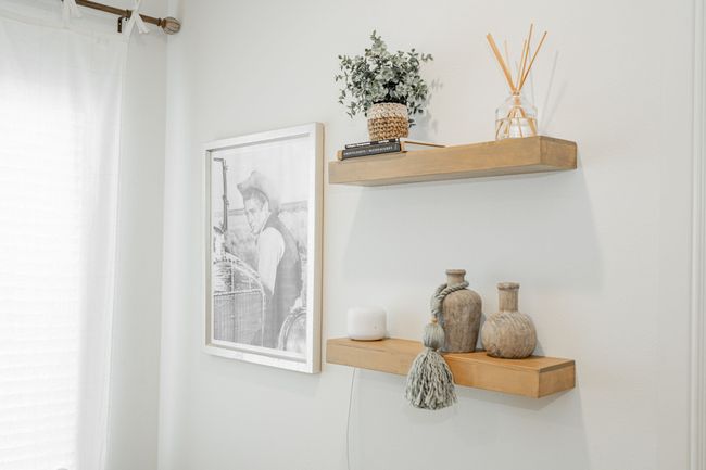 View of loft decor | Image 25