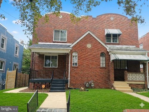 30 53rd St Se, WASHINGTON, DC, 20019-6534 | Card Image