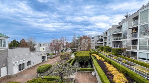 205-8430 Jellicoe St, Vancouver, BC, V5S4S7 | Card Image