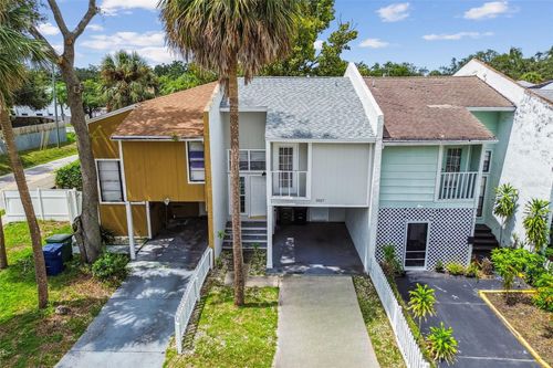 5017 Terrace Village Ln, TAMPA, FL, 33617-1027 | Card Image