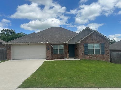 1008 Brook St, Gentry, AR, 72734-5101 | Card Image