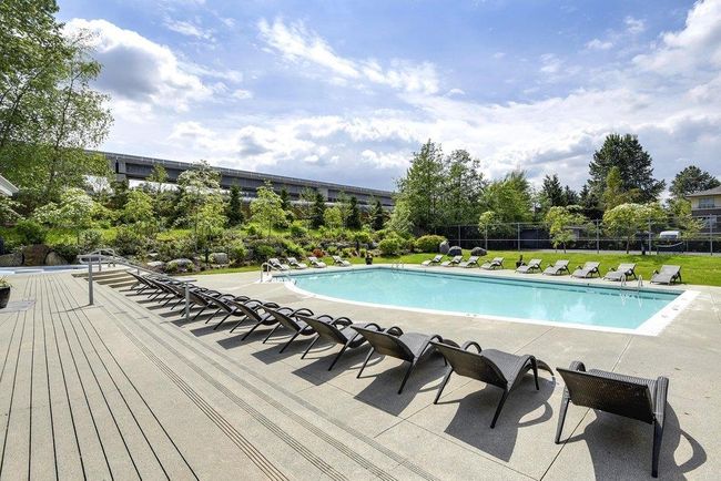 302 - 400 Klahanie Drive, Condo with 2 bedrooms, 2 bathrooms and 2 parking in Port Moody BC | Image 26