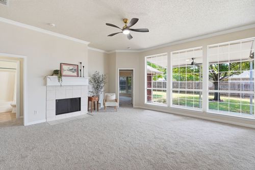 1121 Sw Hillside Dr, Burleson, TX, 76028-5663 | Card Image