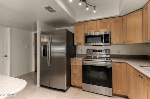 101-7850 E Camelback Rd, Scottsdale, AZ, 85251-2256 | Card Image