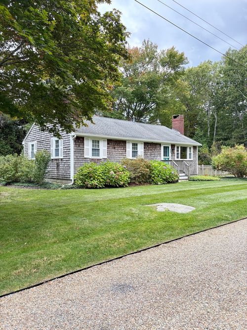 33 Mill St, Marion, MA, 02738-1548 | Card Image