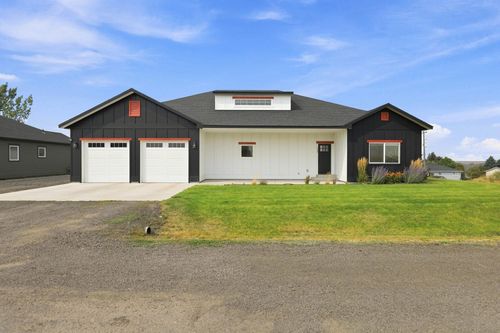 530 E Summit Ave, Reardan, WA, 99029-5175 | Card Image