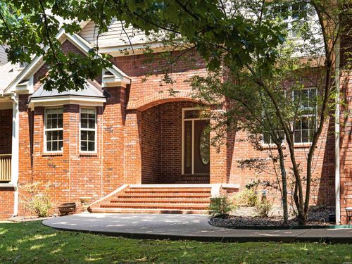 185 Hillside Pl, Hot Springs, AR, 71901-7352 | Card Image