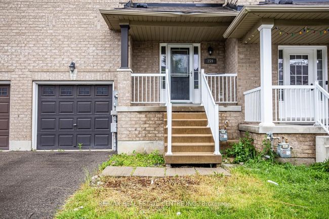 359 Bussel Cres, House attached with 3 bedrooms, 3 bathrooms and 1 parking in Milton ON | Image 4
