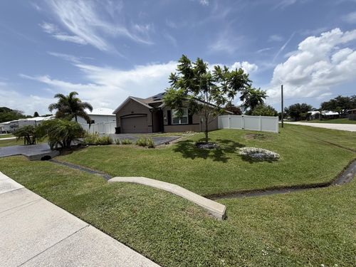 103 Sw Oakridge Dr, Port St. Lucie, FL, 34984-4934 | Card Image