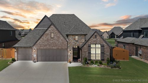 7914 N 149th East Ave, Owasso, OK, 74055-7975 | Card Image