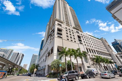 apt-3001-999 Sw 1st Ave, Miami, FL, 33130-3493 | Card Image