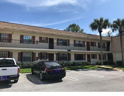 4725 Oak Terrace Dr, Greenacres, FL, 33463-3763 | Card Image