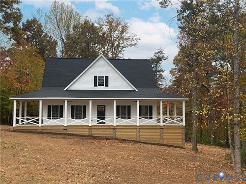 2700 Lake Albemarle Rd, Charlottesville, VA, 22901-5137 | Card Image