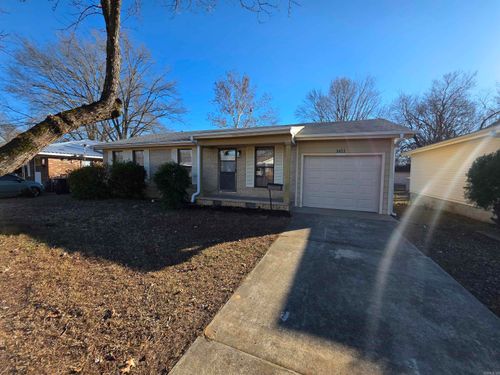 1411 Smithwick Dr, Jacksonville, AR, 72076-2428 | Card Image